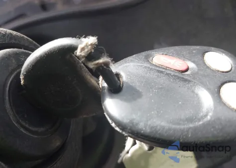 2005 Chevrolet Silverado 2500Hd Lt from USA, damaged, VIN 1GCHK23285F817601